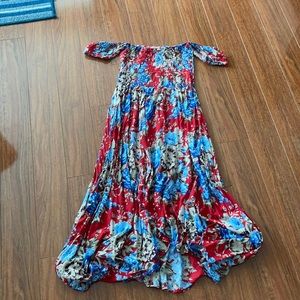 Auguste beautiful summer dress!